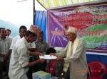 Providing sertificate to participant by Chief Guest Mr. Lochan Kumar Shrestha (2)