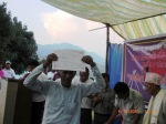 Providing sertificate to participant by Chief Guest Mr. Lochan Kumar Shrestha (5)